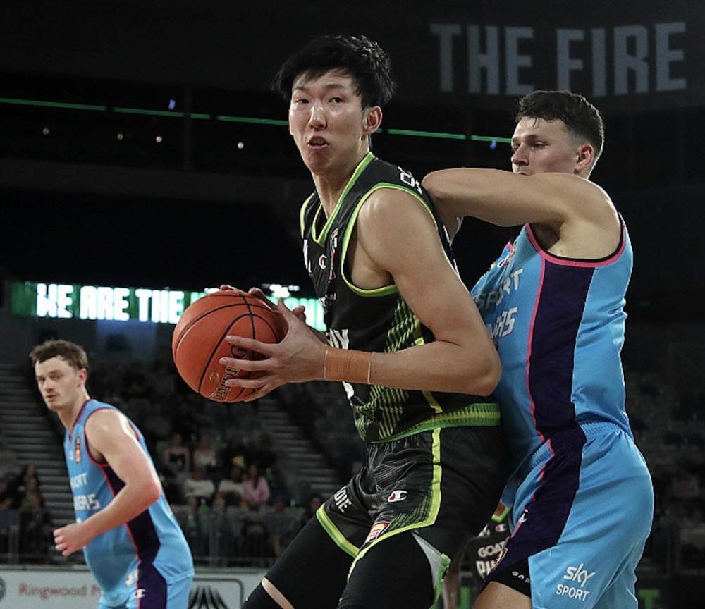 北京国安训练开放日；窗口期防线松动引欢呼；欧超杯在即；数据趋势出现新变化