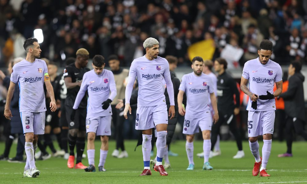 离谱！风云突变山东泰山今晨战术微调清晨尼斯篮板制胜——欧超杯节点到来，法兰克福远射贴柱备战法甲